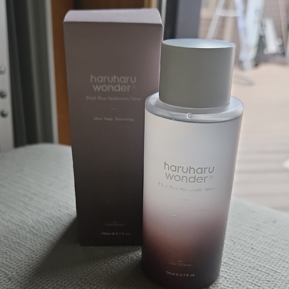 Black Rice Hyaluronic Toner - Elegant Purple - Picture 8 of 10